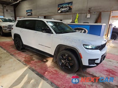 Czwarte zdjęcie samochodu z boku: 2021 JEEP GRAND CHEROKEE L LAREDO VIN:1C4RJKAG6M8148754 - miniatura