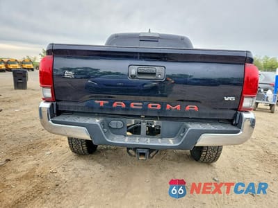 Zdjęcie 6 z 12 samochodu: 2018 TOYOTA TACOMA SR5 V6 VIN:3TMAZ5CN4JM059307 - miniatura