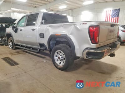 Drugie zdjęcie samochodu z przodu: 2021 GMC SIERRA K2500 HEAVY DUTY VIN:1GT49LEY4MF104517 - miniatura