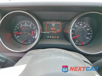 Zdjęcie 9 z 12 samochodu: 2015 FORD MUSTANG VIN:1FATP8EM7F5356269 - miniatura