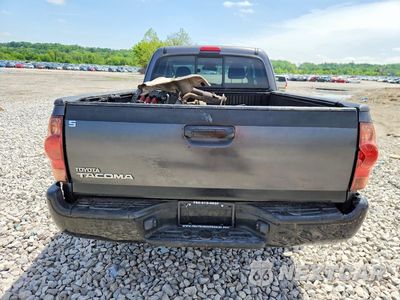 Zdjęcie 6 z 12 samochodu: 2015 TOYOTA TACOMA ACCESS CAB VIN:5TFUX4EN2FX033882 - miniatura