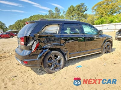 Trzecie zdjęcie samochodu z tyłu: 2018 DODGE JOURNEY CROSSROAD VIN:3C4PDDGG9JT386970 - miniatura