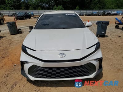 Piąte zdjęcie samochodu w środku: 2025 TOYOTA CAMRY VIN:4T1DAACK0SU646616 - miniatura