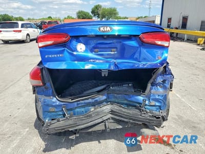 Zdjęcie 6 z 12 samochodu: 2018 KIA FORTE S VIN:3KPFL4A75JE196031 - miniatura