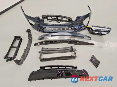 Zdjęcie 13 z 14 samochodu: 2026 VOLVO XC60 PLUS VIN:YV4M12RC4T1458059 - miniatura