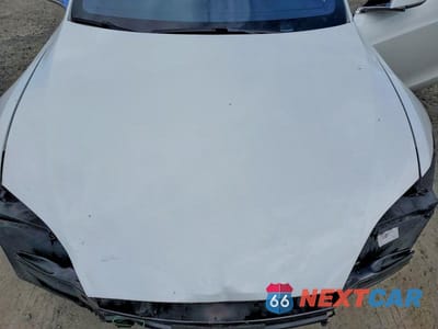 Zdjęcie 12 z 13 samochodu: 2016 TESLA MODEL S VIN:5YJSA1E23GF169379 - miniatura