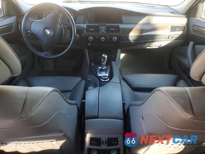 Zdjęcie 8 z 12 samochodu: 2008 BMW 528 I VIN:WBANU53568CT16914 - miniatura