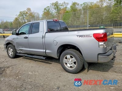 Drugie zdjęcie samochodu z przodu: 2008 TOYOTA TUNDRA SR5 VIN:5TBBV541X8S500047 - miniatura