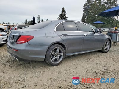 Trzecie zdjęcie samochodu z tyłu: 2018 MERCEDES-BENZ E 300 4MATIC VIN:WDDZF4KB2JA371898 - miniatura