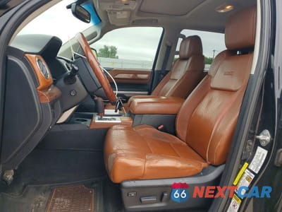 Zdjęcie 7 z 12 samochodu: 2014 TOYOTA TUNDRA CREWMAX PLATINUM VIN:5TFAW5F14EX351279 - miniatura