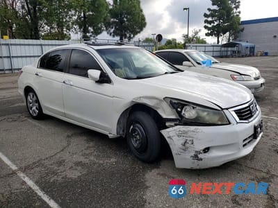 Czwarte zdjęcie samochodu z boku: 2009 HONDA ACCORD EXL VIN:1HGCP36849A023989 - miniatura