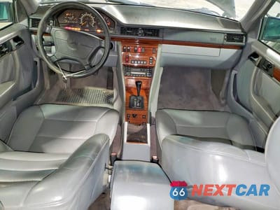 Zdjęcie 8 z 12 samochodu: 1994 MERCEDES-BENZ E 320 VIN:WDBEA32E9RC065145 - miniatura