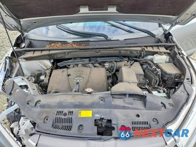 Zdjęcie 12 z 12 samochodu: 2019 TOYOTA HIGHLANDER XLE VIN:5TDJZRFH6KS588840 - miniatura