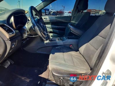 Zdjęcie 7 z 13 samochodu: 2017 JEEP GRAND CHEROKEE LAREDO VIN:1C4RJFAGXHC662004 - miniatura
