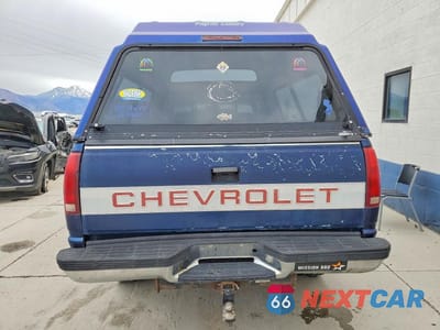Zdjęcie 6 z 12 samochodu: 1994 CHEVROLET GMT-400 K2500 VIN:1GCGK29NXRE105101 - miniatura