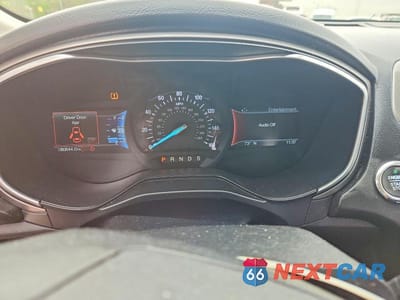Zdjęcie 9 z 12 samochodu: 2019 FORD FUSION SE VIN:3FA6P0T99KR270725 - miniatura