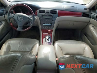 Zdjęcie 8 z 12 samochodu: 2003 LEXUS ES 300 BASE VIN:JTHBF30G830123702 - miniatura