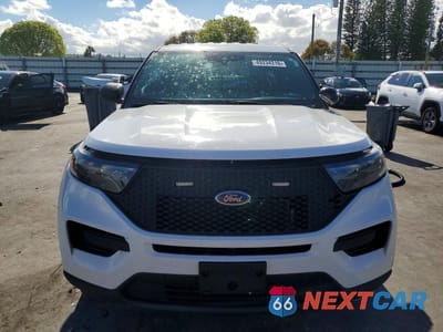 Piąte zdjęcie samochodu w środku: 2021 FORD EXPLORER VIN:1FM5K8AW0MNA20416 - miniatura