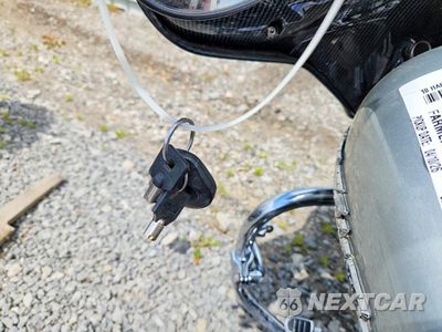 Zdjęcie 8 z 9 samochodu: 2010 HARLEY-DAVIDSON FLHX VIN:1HD1KB417AB601049 - miniatura