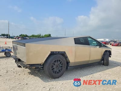 Trzecie zdjęcie samochodu z tyłu: 2024 TESLA CYBERTRUCK VIN:7G2CEHED3RA010782 - miniatura