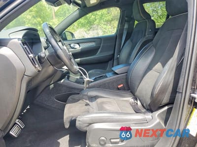 Zdjęcie 7 z 13 samochodu: 2021 VOLVO XC40 RECHARGE VIN:YV4ED3UR7M2597790 - miniatura