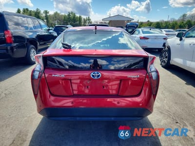 Zdjęcie 6 z 12 samochodu: 2017 TOYOTA PRIUS TWO VIN:JTDKBRFU8H3576432 - miniatura