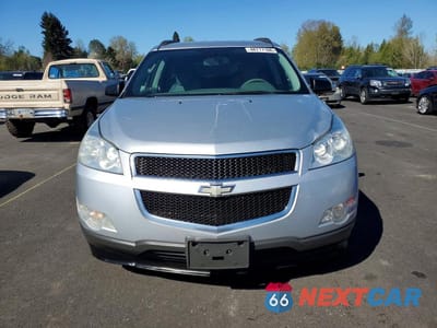Piąte zdjęcie samochodu w środku: 2011 CHEVROLET TRAVERSE LS VIN:1GNKVEED8BJ232675 - miniatura