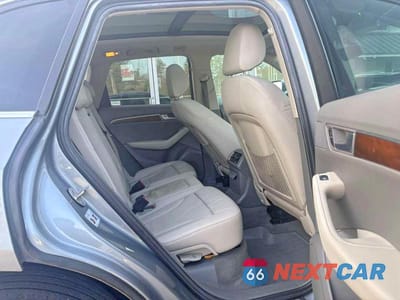 Zdjęcie 6 z 10 samochodu: 2010 AUDI Q5 PREMIUM PLUS VIN:WA1LKAFP3AA043268 - miniatura