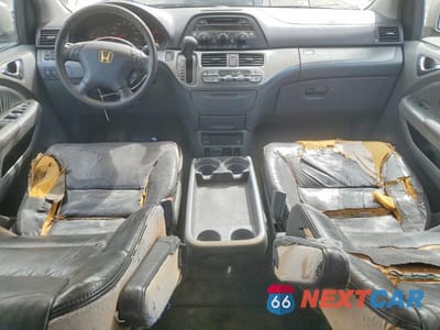 Zdjęcie 8 z 13 samochodu: 2006 HONDA ODYSSEY TOURING VIN:5FNRL38886B104806 - miniatura