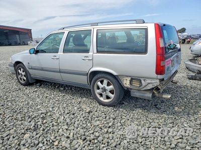 Drugie zdjęcie samochodu z przodu: 2000 VOLVO V70 XC VIN:YV1LZ56DXY2727361 - miniatura