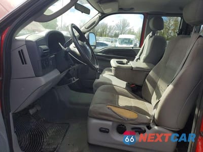 Zdjęcie 7 z 11 samochodu: 2006 FORD F350 SRW SUPER DUTY VIN:1FTWX31YX6EA04581 - miniatura