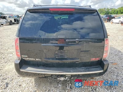 Zdjęcie 6 z 13 samochodu: 2012 GMC YUKON XL DENALI VIN:1GKS1MEFXCR139051 - miniatura
