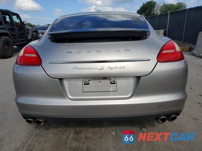 Zdjęcie 6 z 12 samochodu: 2012 PORSCHE PANAMERA S HYBRID VIN:WP0AD2A78CL045531 - miniatura