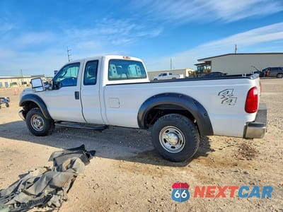 Drugie zdjęcie samochodu z przodu: 2011 FORD F250 SUPER DUTY VIN:1FT7X2B63BEB73122 - miniatura