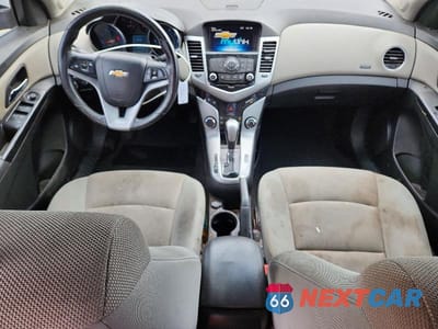 Zdjęcie 8 z 11 samochodu: 2014 CHEVROLET CRUZE LT VIN:1G1PC5SB6E7224284 - miniatura