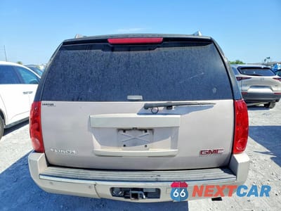 Zdjęcie 6 z 13 samochodu: 2007 GMC YUKON XL DENALI VIN:1GKFK66877J271764 - miniatura