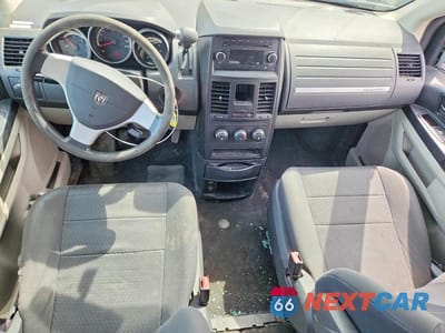 Zdjęcie 8 z 12 samochodu: 2010 DODGE GRAND CARAVAN SE VIN:2D4RN4DE9AR277780 - miniatura