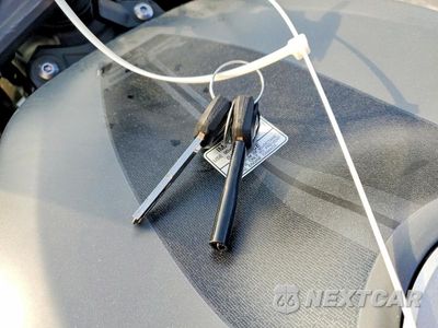 Zdjęcie 8 z 9 samochodu: 2025 KAWASAKI ZX636 K VIN:JKBZXJJ12SA018955 - miniatura