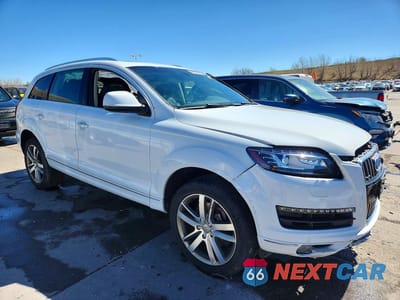 Czwarte zdjęcie samochodu z boku: 2015 AUDI Q7 TDI PREMIUM PLUS VIN:WA1LMAFE5FD029290 - miniatura