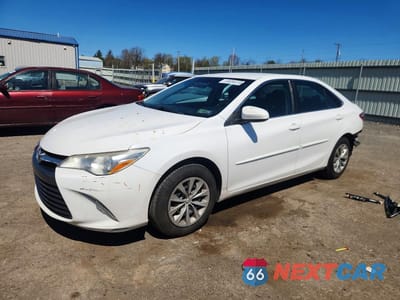 2017 TOYOTA CAMRY LE 4T1BF1FK7HU434437 - główne zdjęcie licytacji z USA - miniatura
