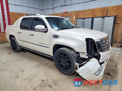 Czwarte zdjęcie samochodu z boku: 2009 CADILLAC ESCALADE EXT LUXURY VIN:3GYFK22229G217356 - miniatura