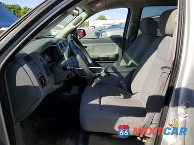 Zdjęcie 7 z 12 samochodu: 2006 DODGE DAKOTA QUAD SLT VIN:1D7HE48N06S616876 - miniatura