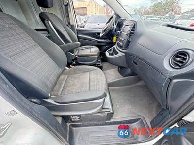 Piąte zdjęcie samochodu w środku: 2016 MERCEDES-BENZ METRIS VIN:WD3PG2EA7G3131209 - miniatura