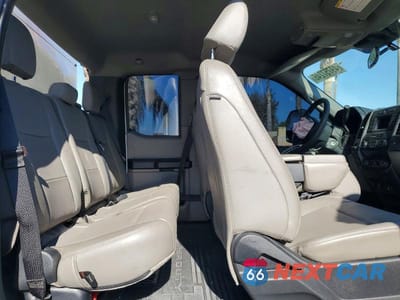 Zdjęcie 10 z 12 samochodu: 2022 FORD F350 SUPER DUTY VIN:1FD8X3E64NEE94642 - miniatura