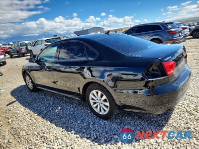 Drugie zdjęcie samochodu z przodu: 2014 VOLKSWAGEN PASSAT S VIN:1VWAT7A3XEC027979 - miniatura