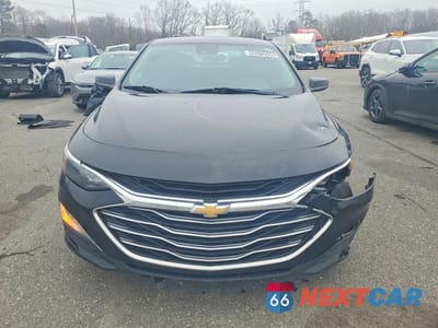 Piąte zdjęcie samochodu w środku: 2023 CHEV MALIBU VIN:1G1ZD5ST4PF226459 - miniatura