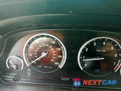 Zdjęcie 9 z 12 samochodu: 2013 BMW 650 XI VIN:WBA6B4C54DD098092 - miniatura