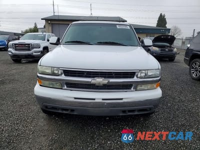 Piąte zdjęcie samochodu w środku: 2002 CHEVROLET TAHOE K1500 VIN:1GNEK13Z42J258736 - miniatura