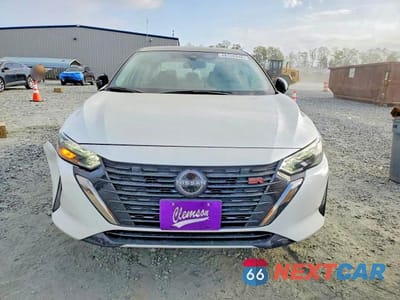 Piąte zdjęcie samochodu w środku: 2025 NISSAN SENTRA SR VIN:3N1AB8DV7SY242220 - miniatura