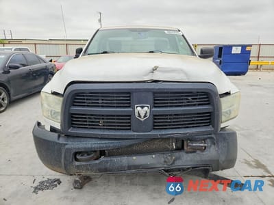 Piąte zdjęcie samochodu w środku: 2012 DODGE RAM 2500 ST VIN:3C6LD4AL3CG243164 - miniatura